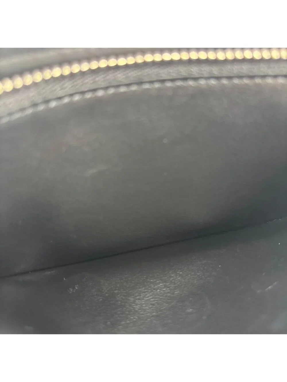 Louis Vuitton Vertical Zippy Wallet